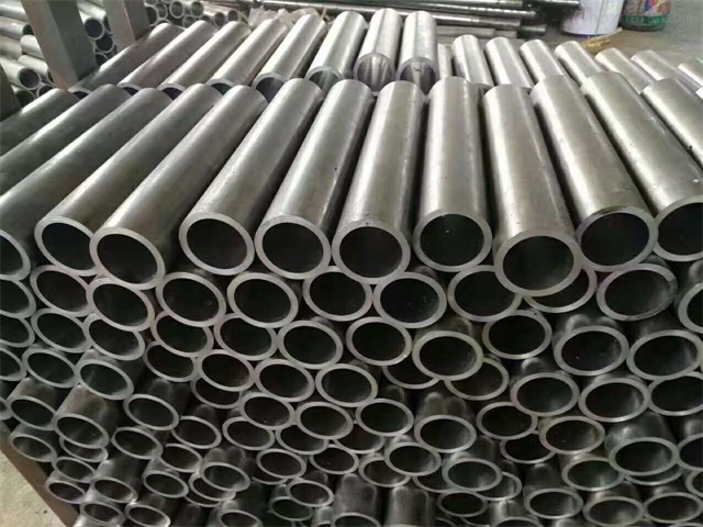 覃塘30CrMo精密无缝钢管